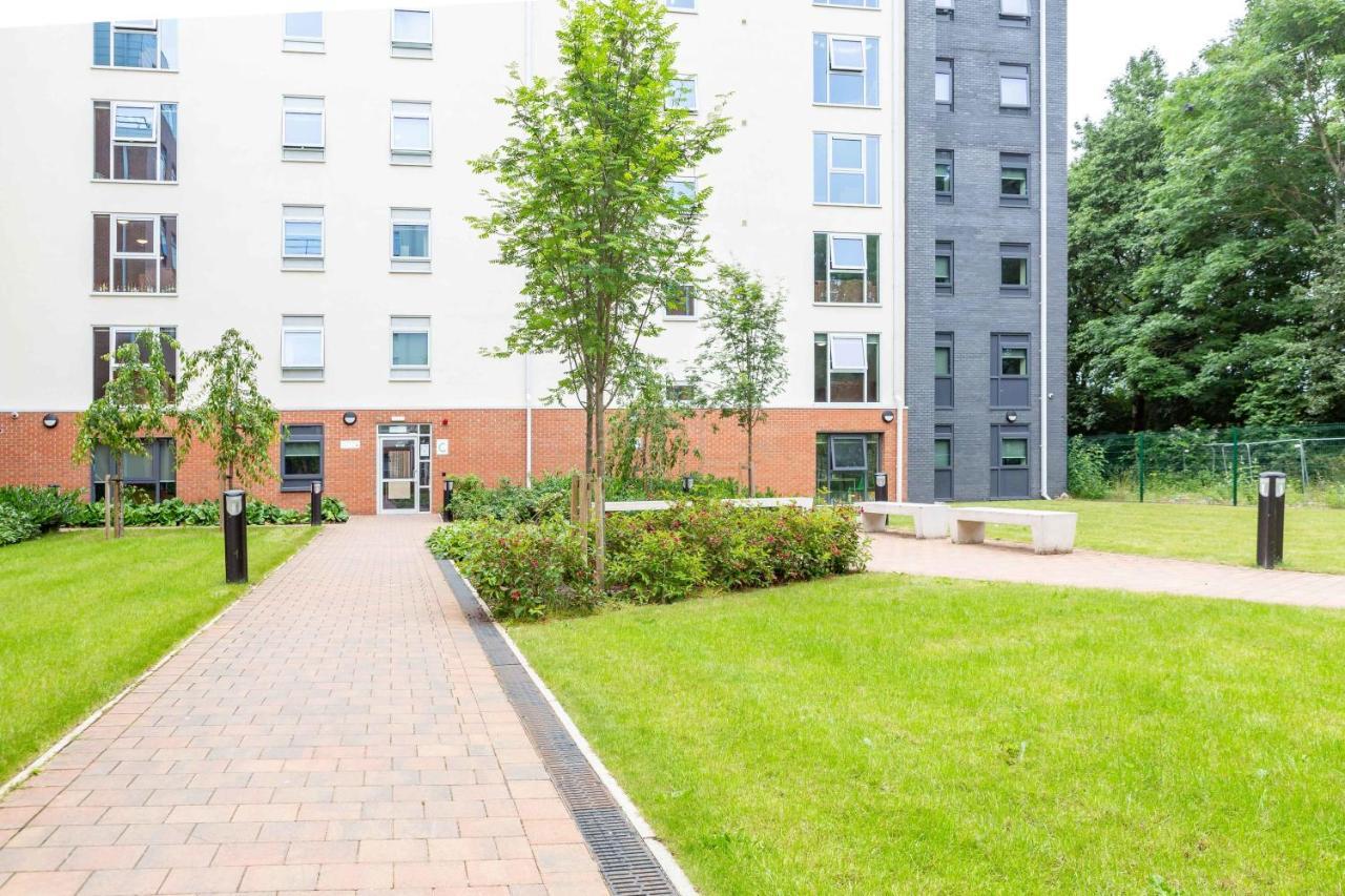 Newton Court Newcastle Ensuite Rooms Ньюкасл-апон-Тайн Екстер'єр фото